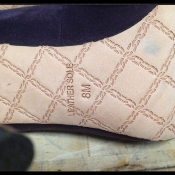 🌟HP🌟L.A.M.B.Gwen Stefani Dice Heels Plum Suede 8 - Picture 5 of 8